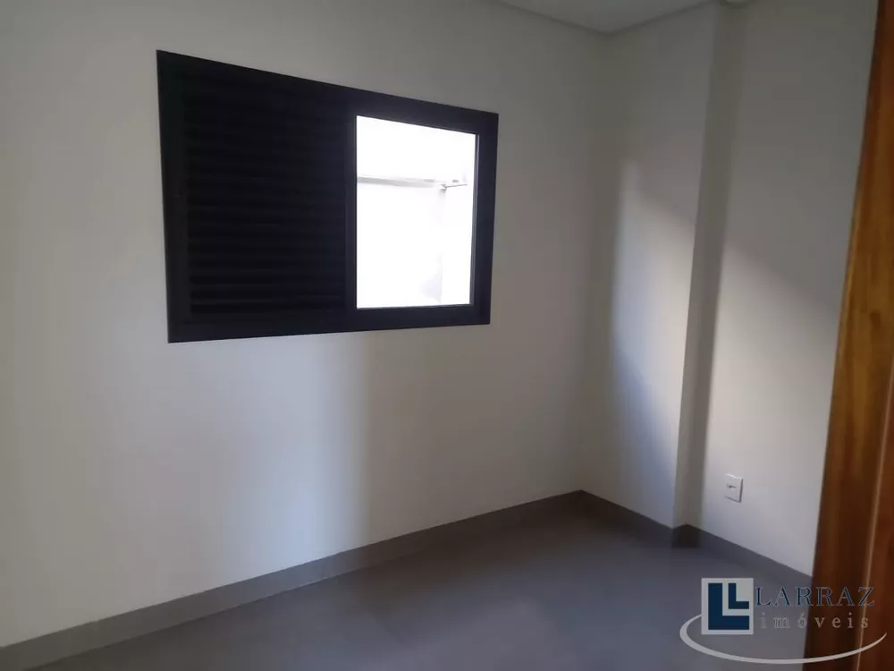 Casa, 4 quartos, 192 m² - Foto 1