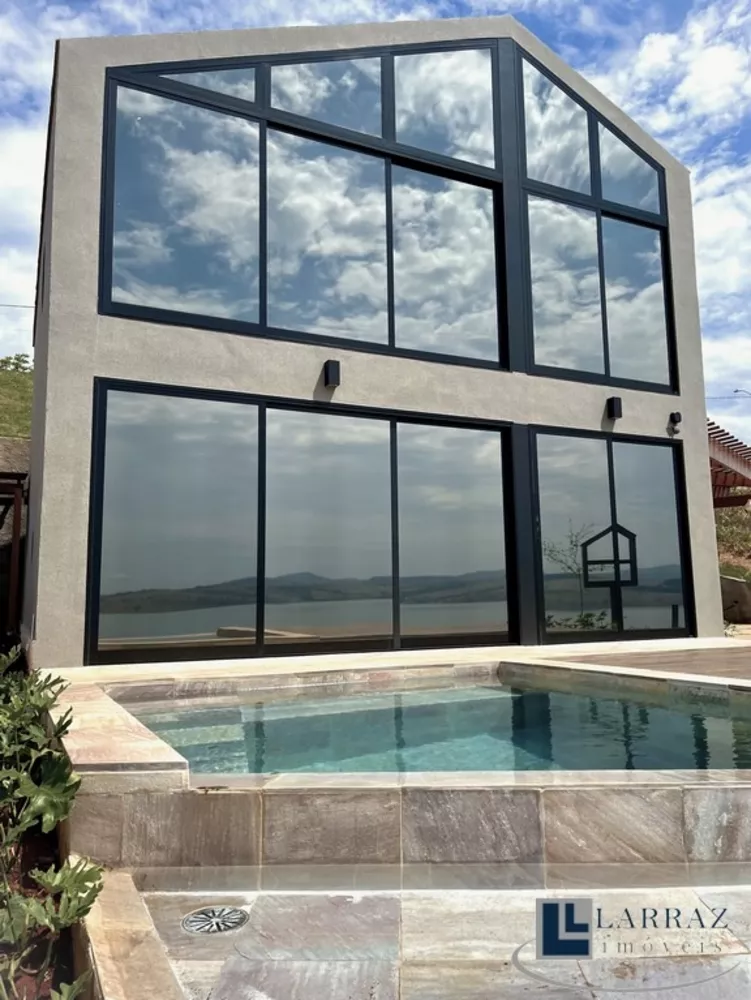 Casa, 3 quartos, 192 m² - Foto 2