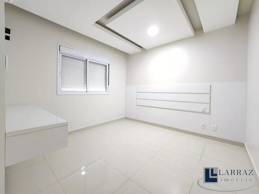 Apartamento, 3 quartos, 186 m² - Foto 4