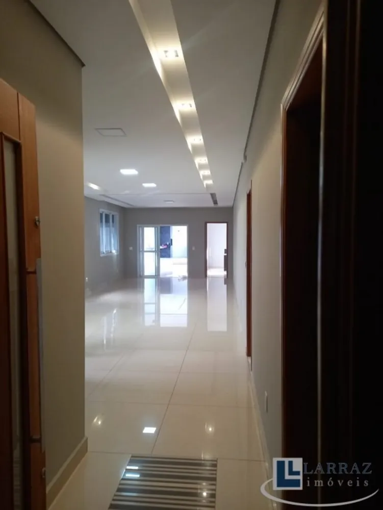 Casa, 4 quartos, 272 m² - Foto 7