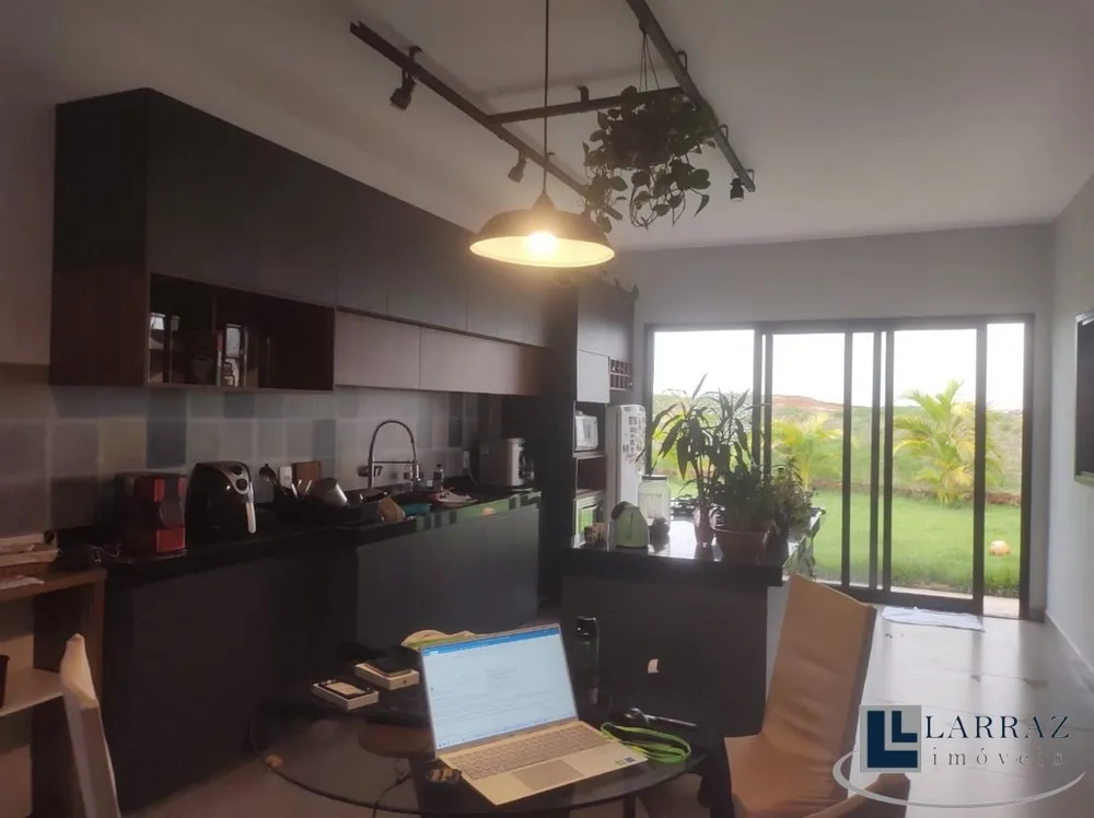 Casa, 2 quartos, 94 m² - Foto 1