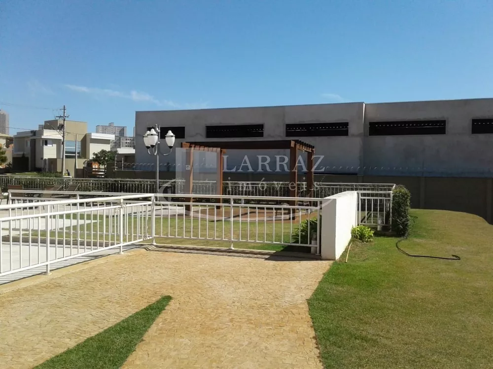 Casa, 3 quartos, 192 m² - Foto 2