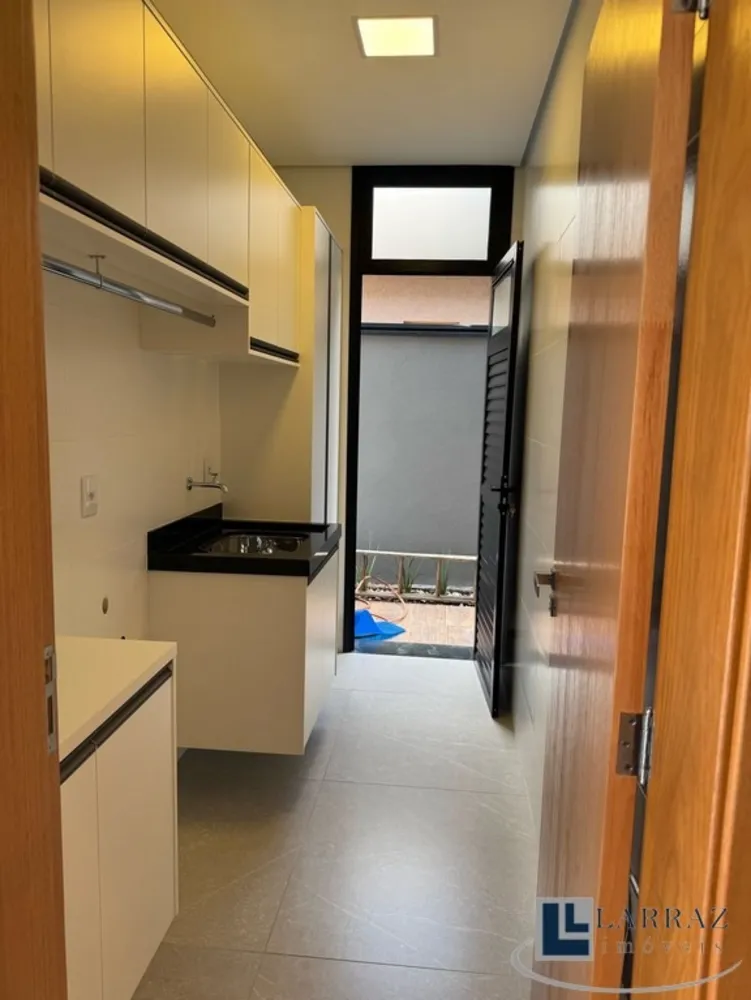 Casa, 3 quartos, 192 m² - Foto 4