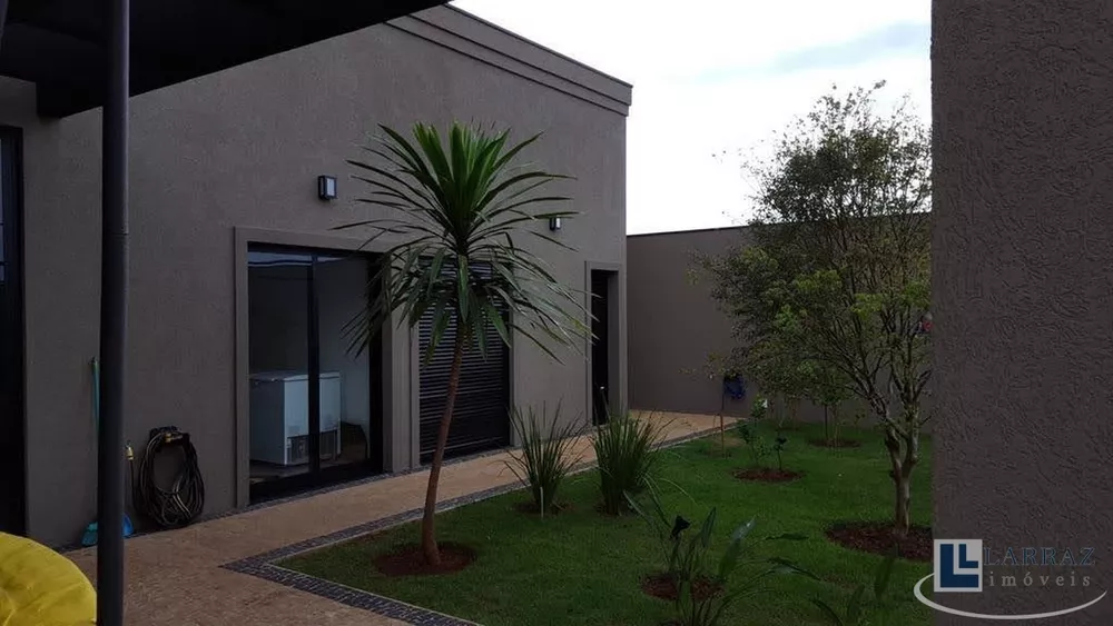 Casa, 4 quartos, 450 m² - Foto 1