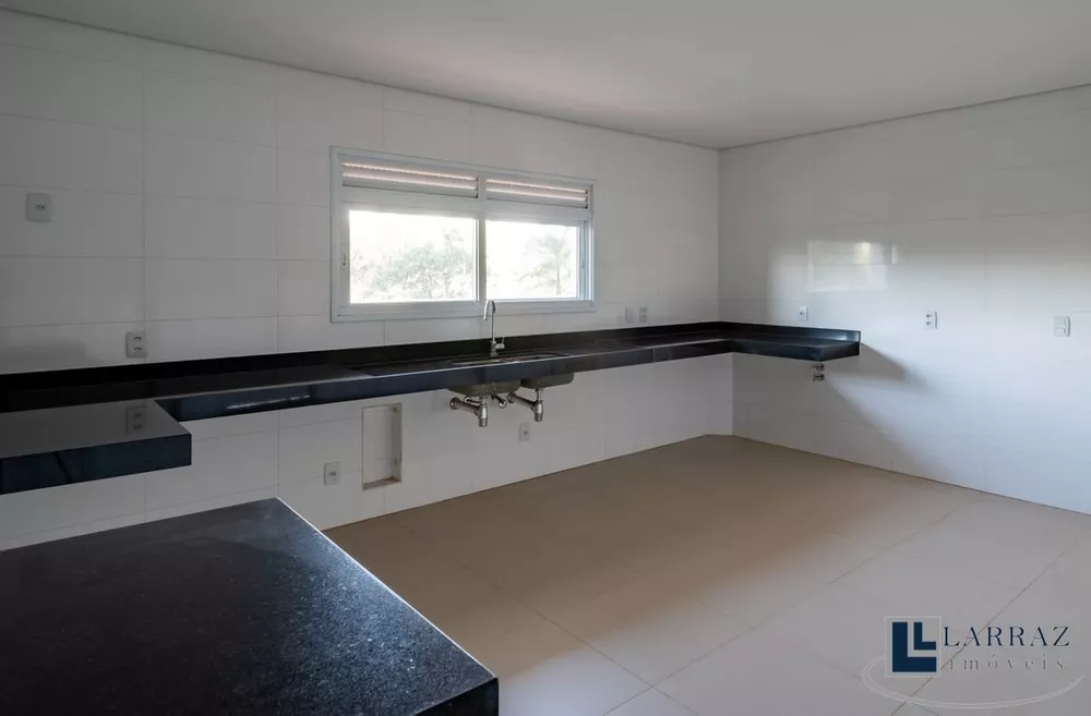 Apartamento, 4 quartos, 381 m² - Foto 1