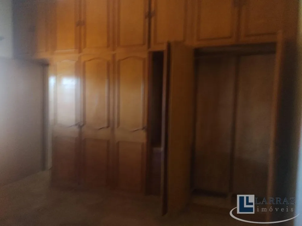 Casa, 3 quartos, 300 m² - Foto 2