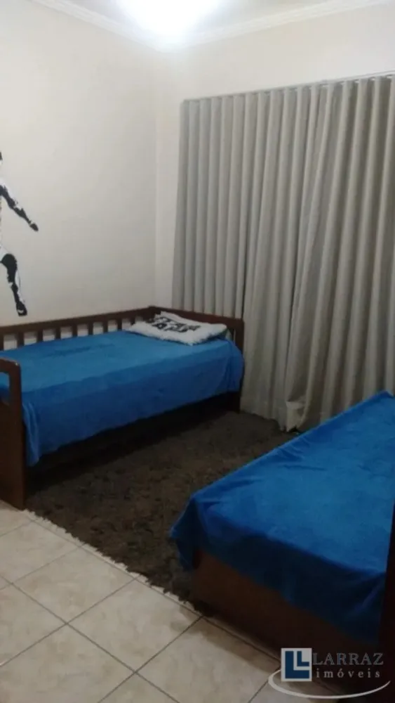 Casa, 3 quartos, 263 m² - Foto 12