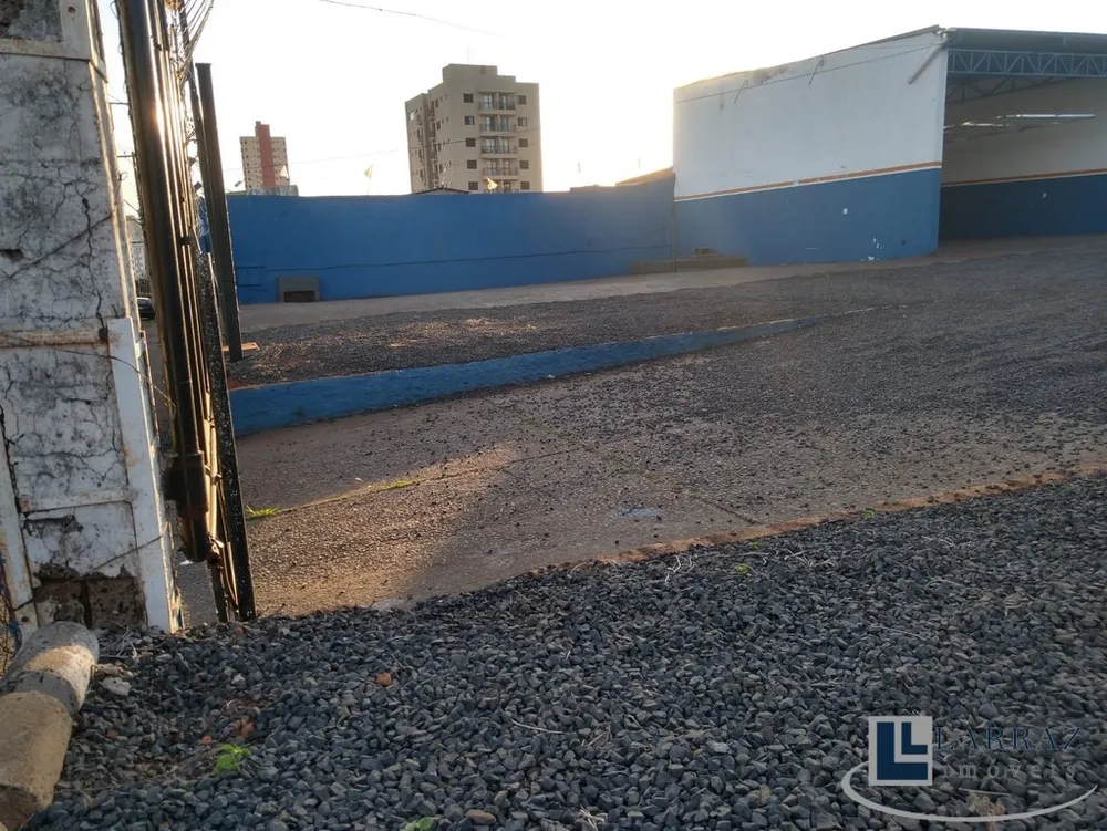 Loteamento e Condomínio, 911 m² - Foto 3