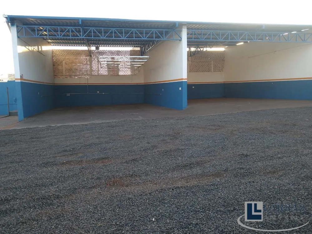 Loteamento e Condomínio, 911 m² - Foto 1