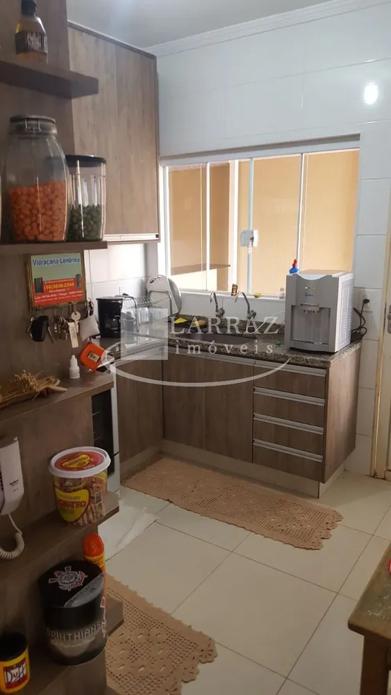 Casa, 3 quartos, 160 m² - Foto 2