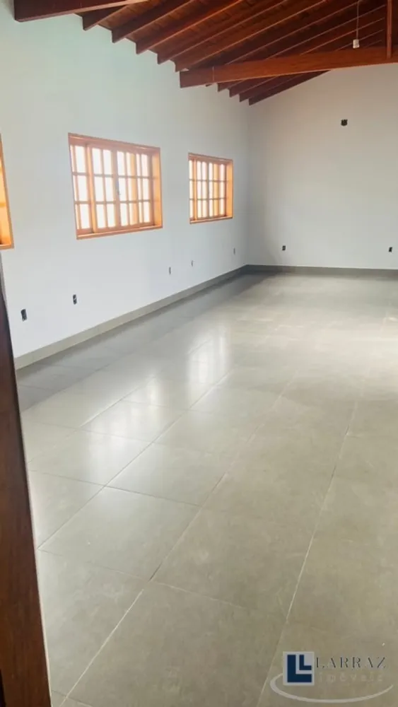 Casa, 1 quarto, 360 m² - Foto 4