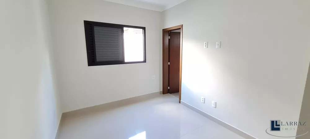Casa, 3 quartos, 175 m² - Foto 2