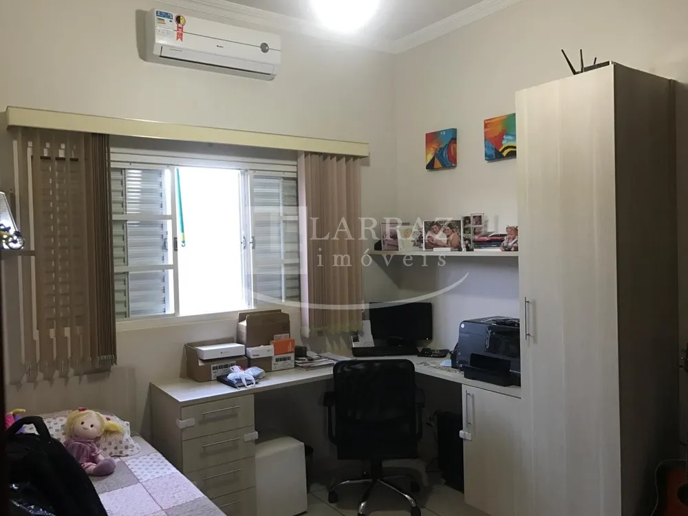Casa, 3 quartos, 190 m² - Foto 3