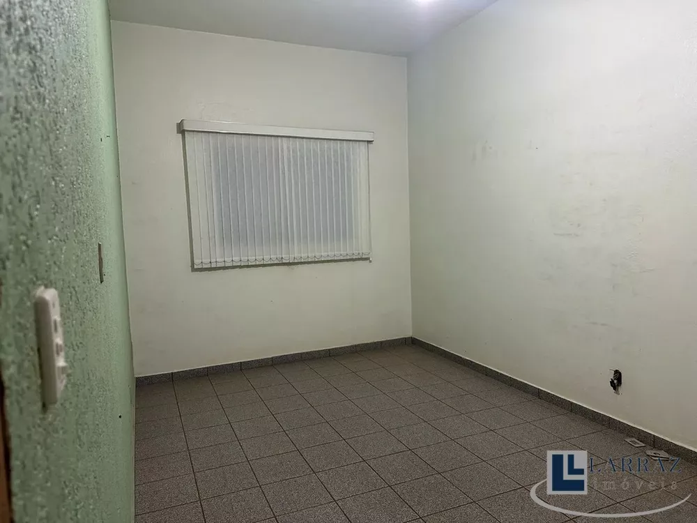 Casa, 4 quartos, 173 m² - Foto 2