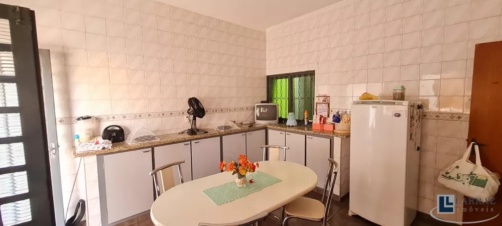 Prédio Inteiro, 237 m² - Foto 1