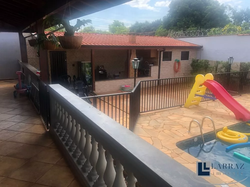 Casa, 3 quartos, 225 m² - Foto 2