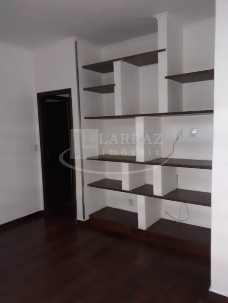 Casa, 4 quartos, 200 m² - Foto 1