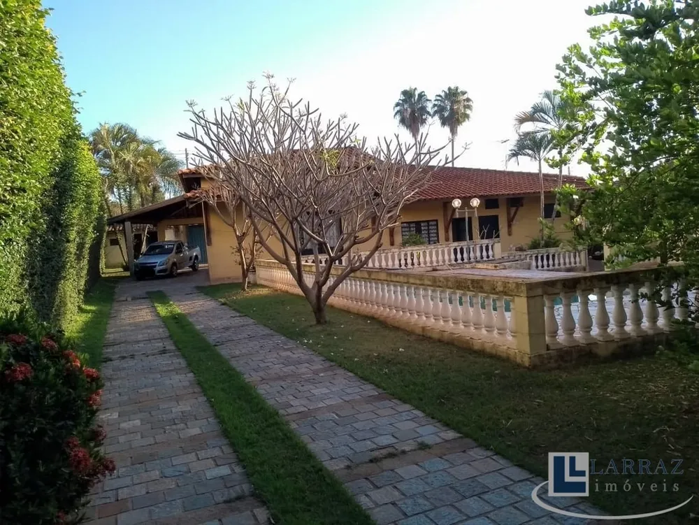 Casa, 3 quartos, 397 m² - Foto 1