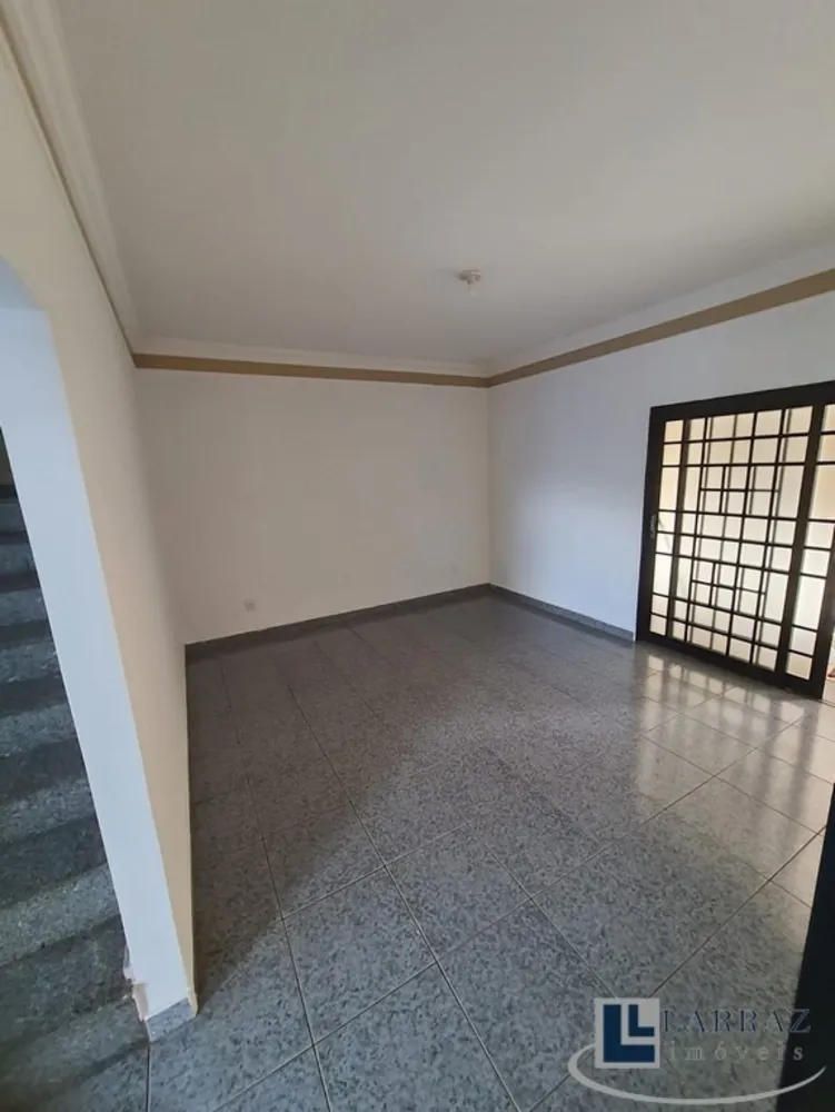 Casa, 5 quartos, 220 m² - Foto 8