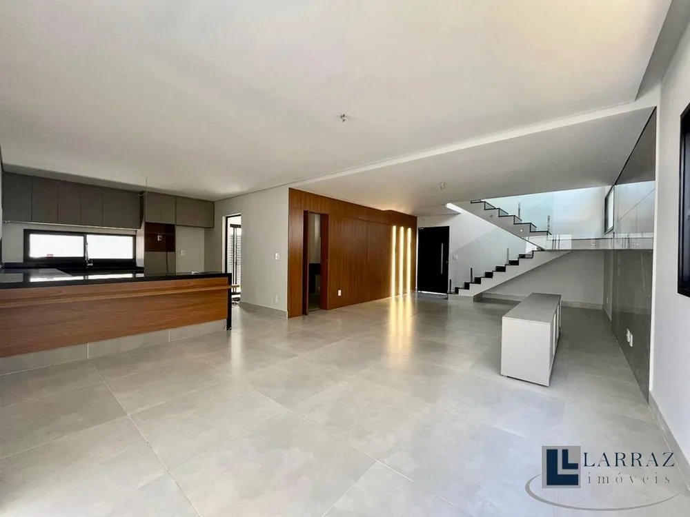 Casa, 3 quartos, 210 m² - Foto 7