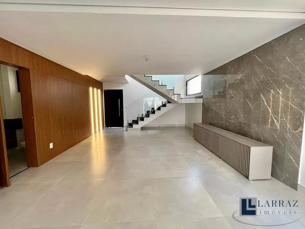 Casa, 3 quartos, 210 m² - Foto 9