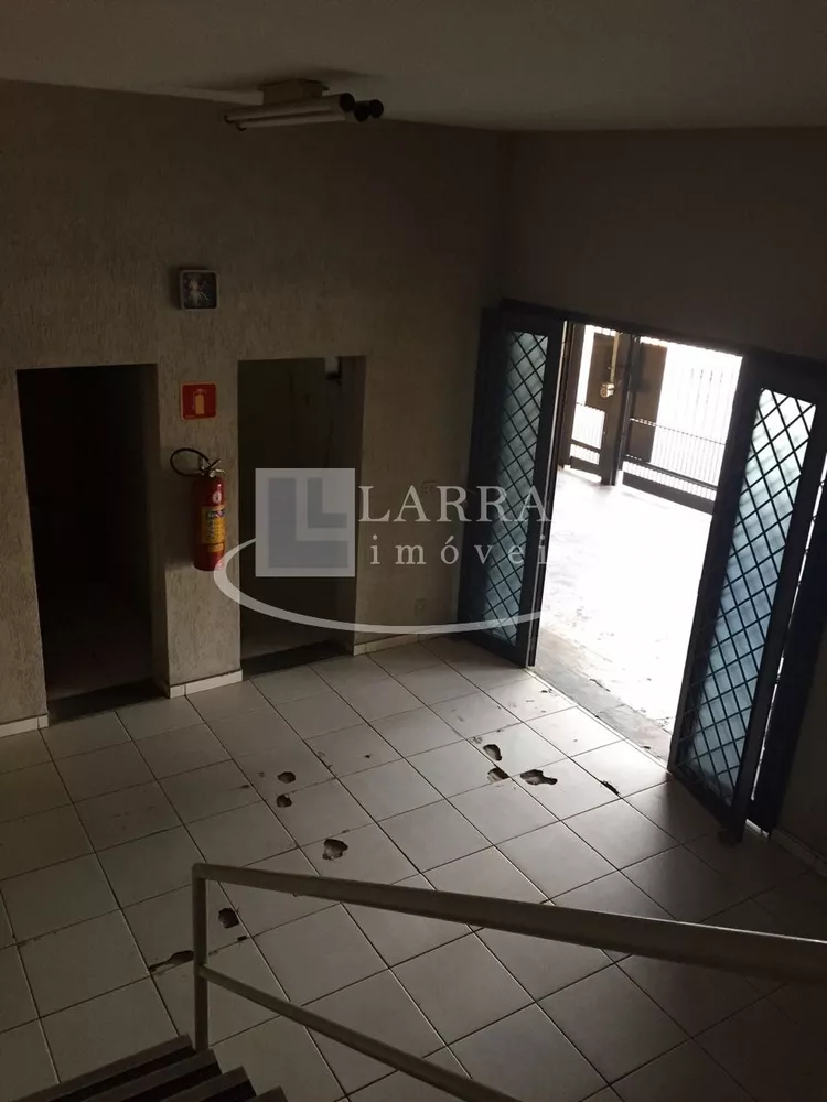 Prédio Inteiro, 550 m² - Foto 1