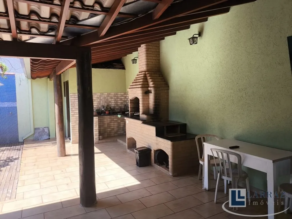 Casa, 3 quartos, 185 m² - Foto 1