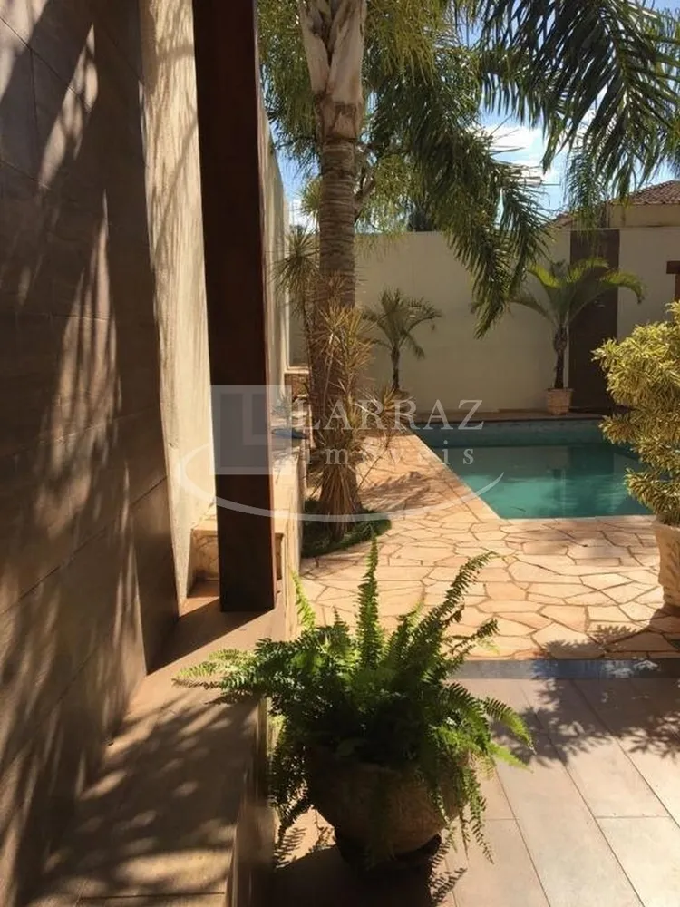 Casa, 3 quartos, 352 m² - Foto 1