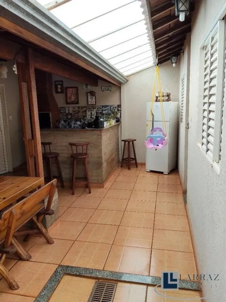 Casa, 2 quartos, 130 m² - Foto 1