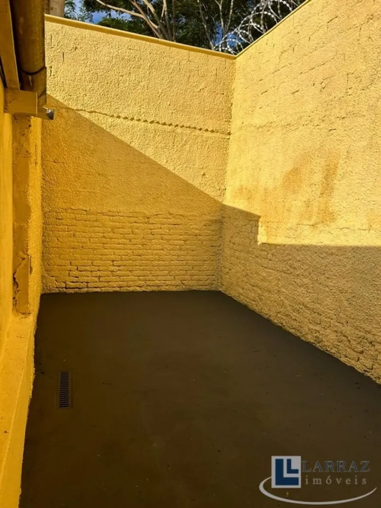 Casa, 6 quartos, 223 m² - Foto 3