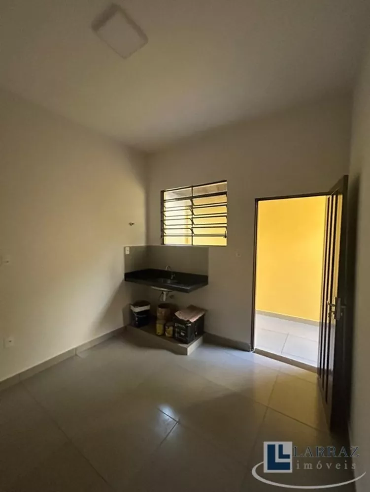 Casa, 6 quartos, 223 m² - Foto 8