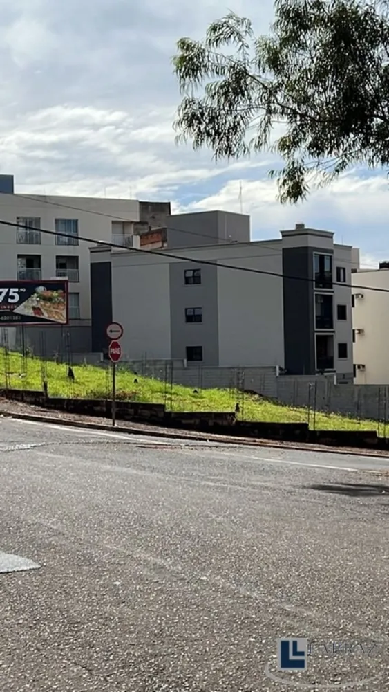 Loteamento e Condomínio, 1762 m² - Foto 3