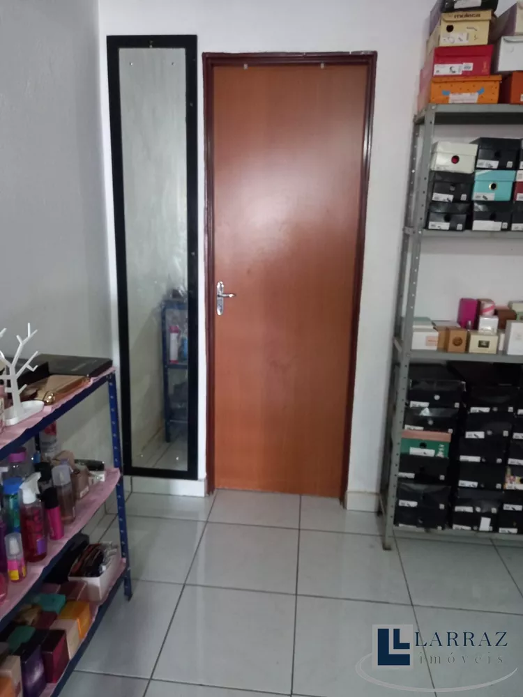 Casa, 3 quartos, 178 m² - Foto 3
