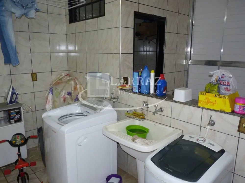 Casa, 3 quartos, 250 m² - Foto 3