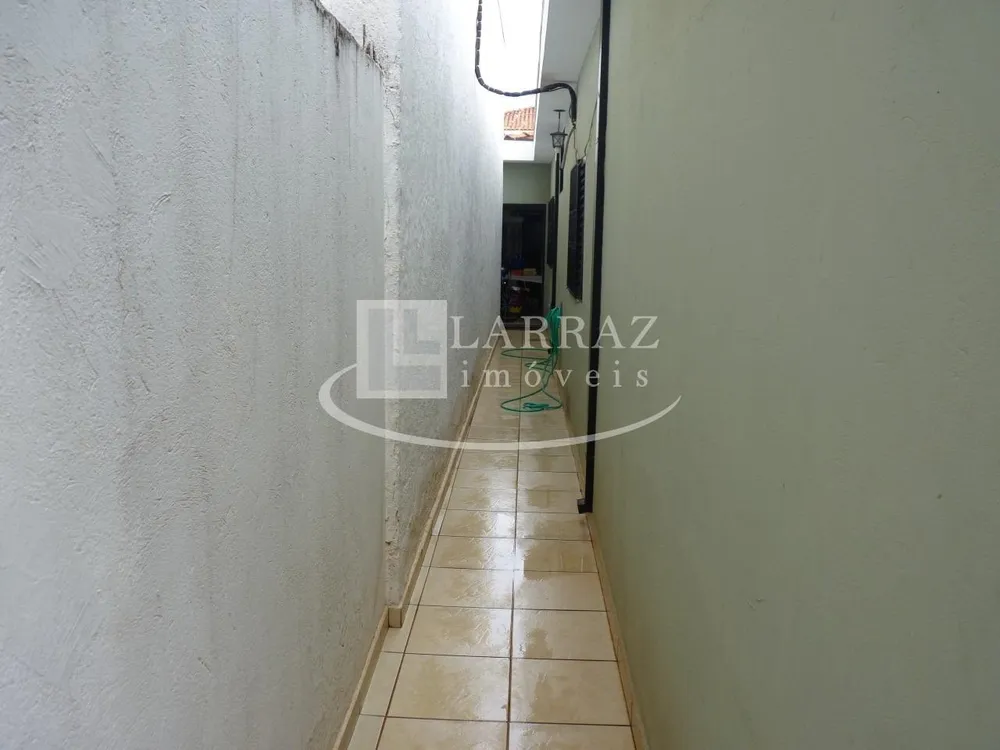 Casa, 3 quartos, 250 m² - Foto 3