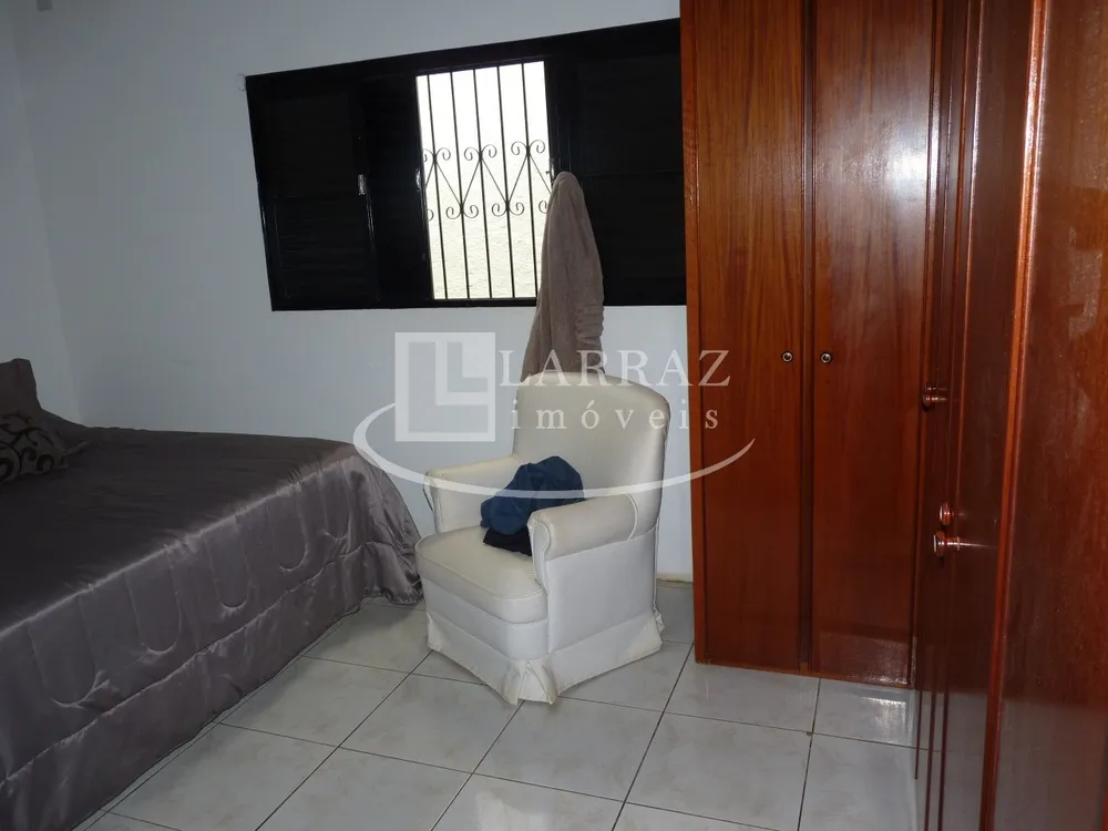 Casa, 3 quartos, 250 m² - Foto 1