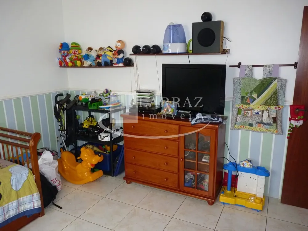 Casa, 3 quartos, 250 m² - Foto 6