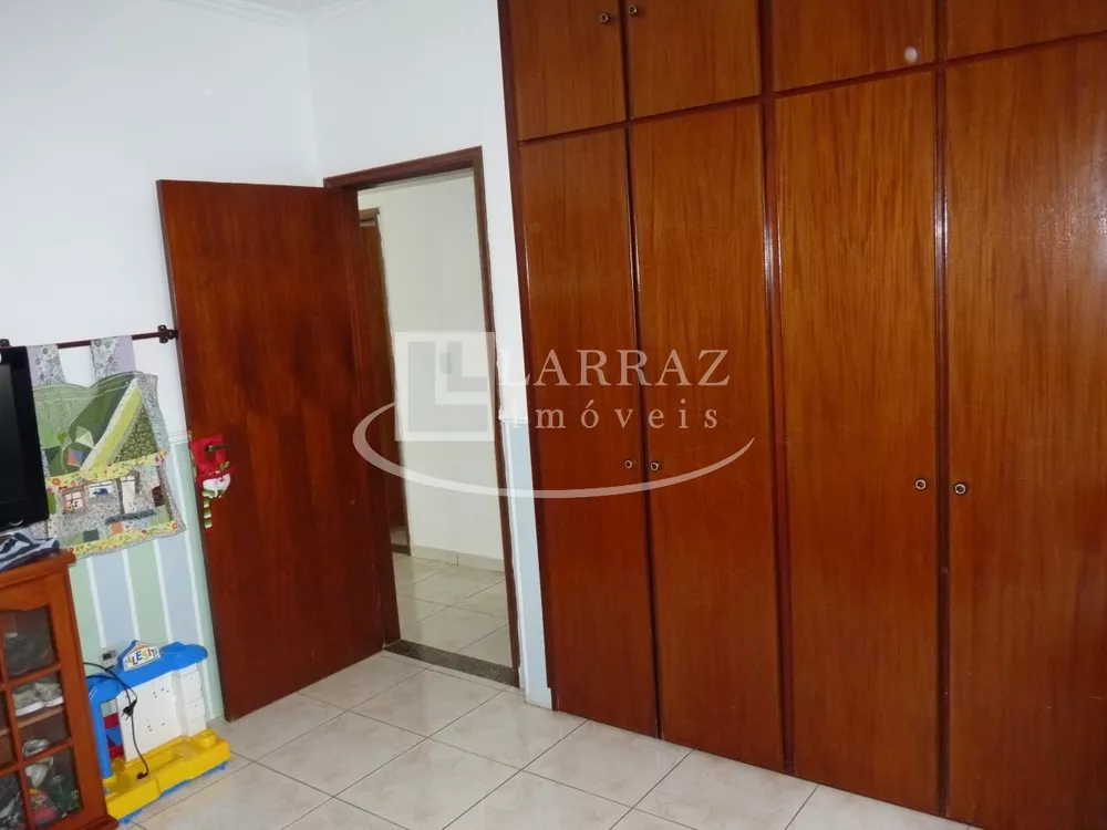 Casa, 3 quartos, 250 m² - Foto 10