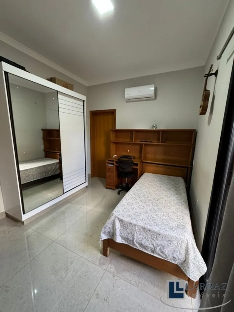 Casa, 3 quartos, 240 m² - Foto 15
