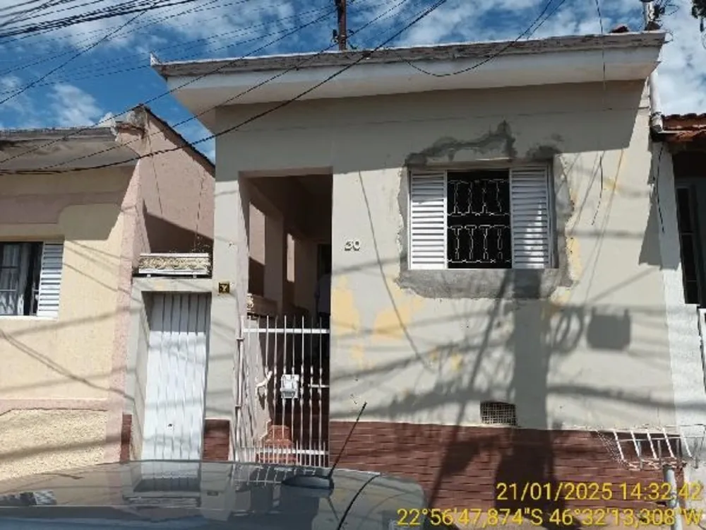 Casa, 2 quartos, 185 m² - Foto 1