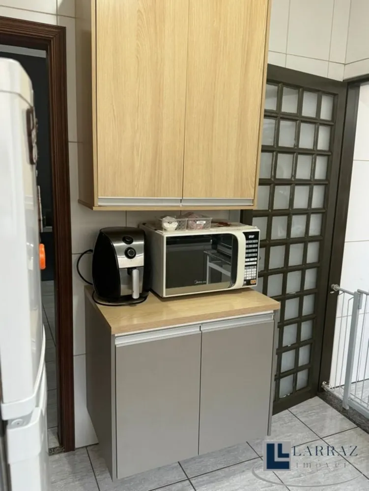 Casa, 3 quartos, 141 m² - Foto 4