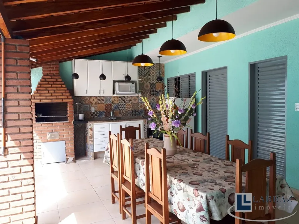 Casa, 4 quartos, 166 m² - Foto 1