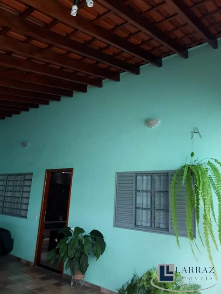 Casa, 4 quartos, 166 m² - Foto 2