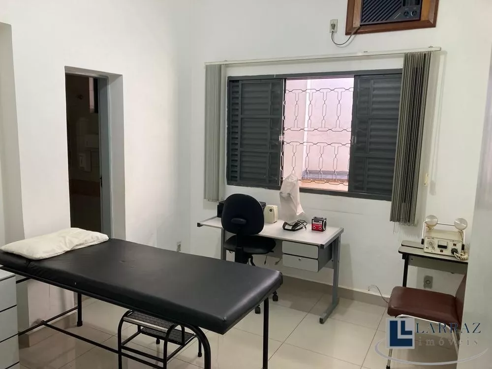 Loja-Salão, 210 m² - Foto 1