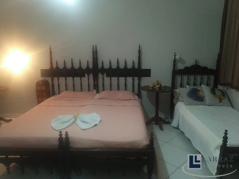 Prédio Inteiro - Foto 1