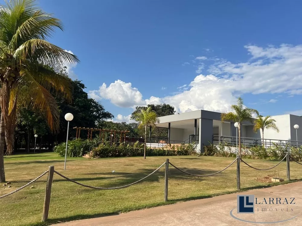 Loteamento e Condomínio, 400 m² - Foto 1