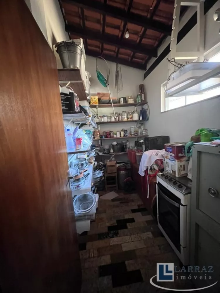 Chácara, 3 quartos, 2000 m² - Foto 1