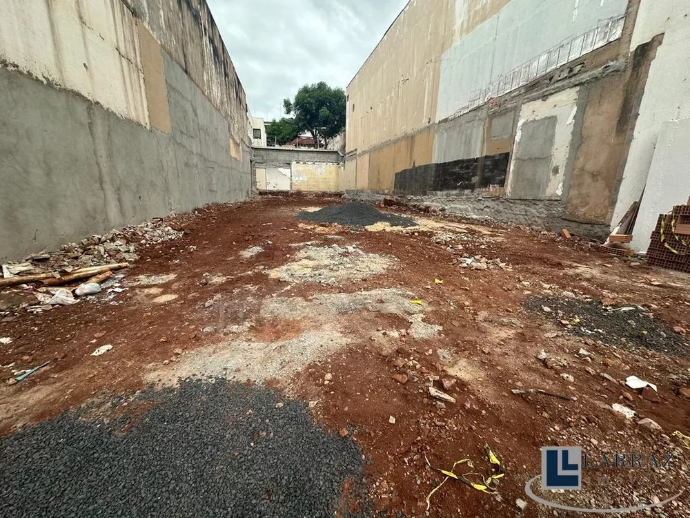 Loteamento e Condomínio, 326 m² - Foto 1