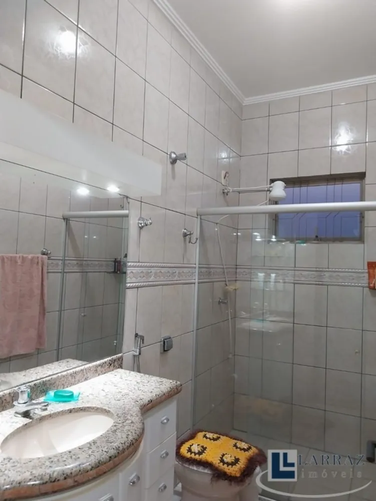 Casa, 5 quartos, 255 m² - Foto 4