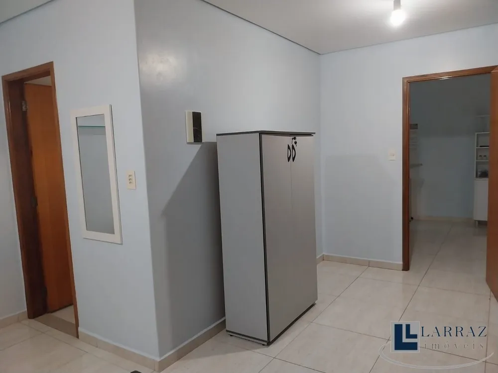 Casa, 5 quartos, 255 m² - Foto 8